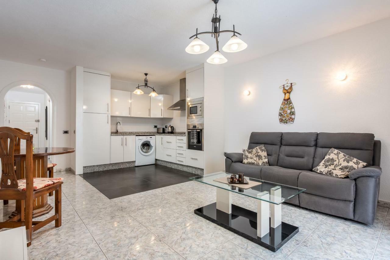 Victoria Court Modern 1 Bed Apartment Лос-Крістіанос Екстер'єр фото